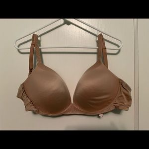 Victoria Secret “Body by Victoria” wireless bra